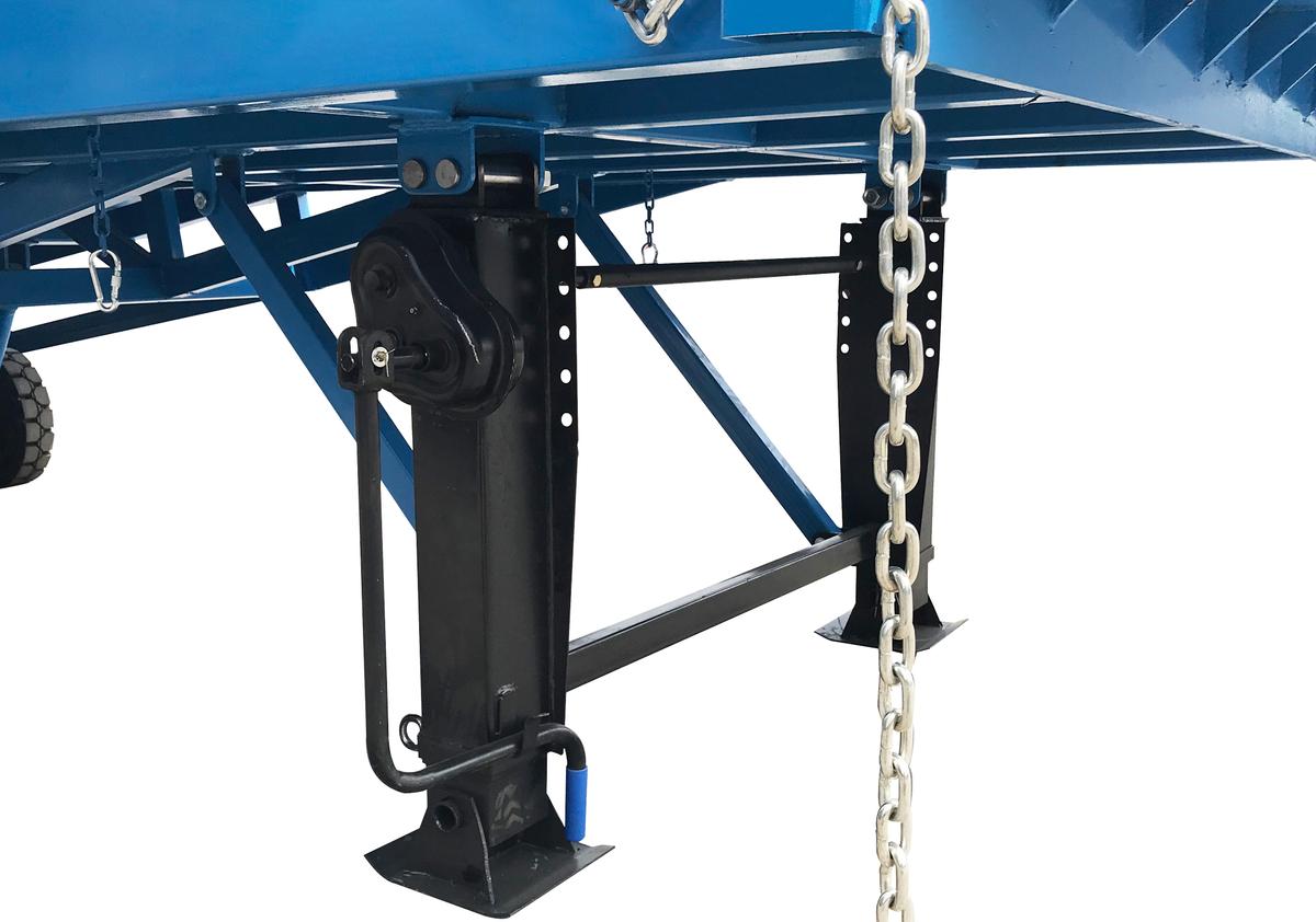Value Industrial Mobile Loading Dock Ramp - 10 Tons capacity